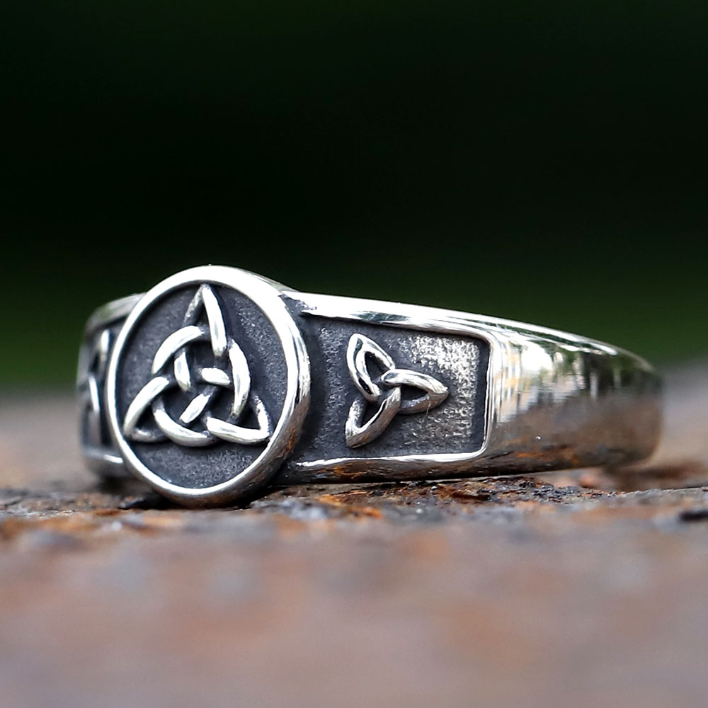 Stainless Steel Celtic Triquetra Knot Ring